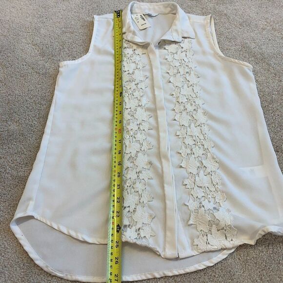 RW&CO NWT white lace sleeveless blouse Sz M - Picture 7 of 8